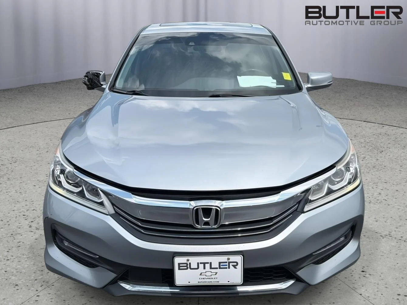 Used 2016 Lunar Silver Metallic Honda EX image 9
