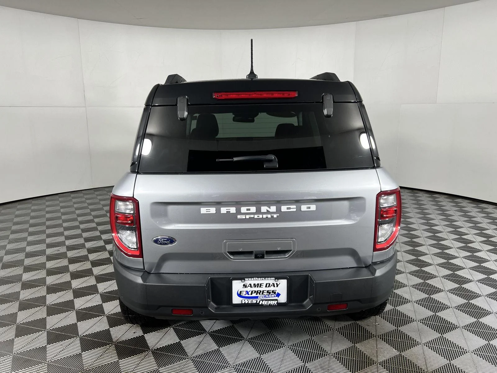 Used 2023 Gy Ford Outer Banks image 2