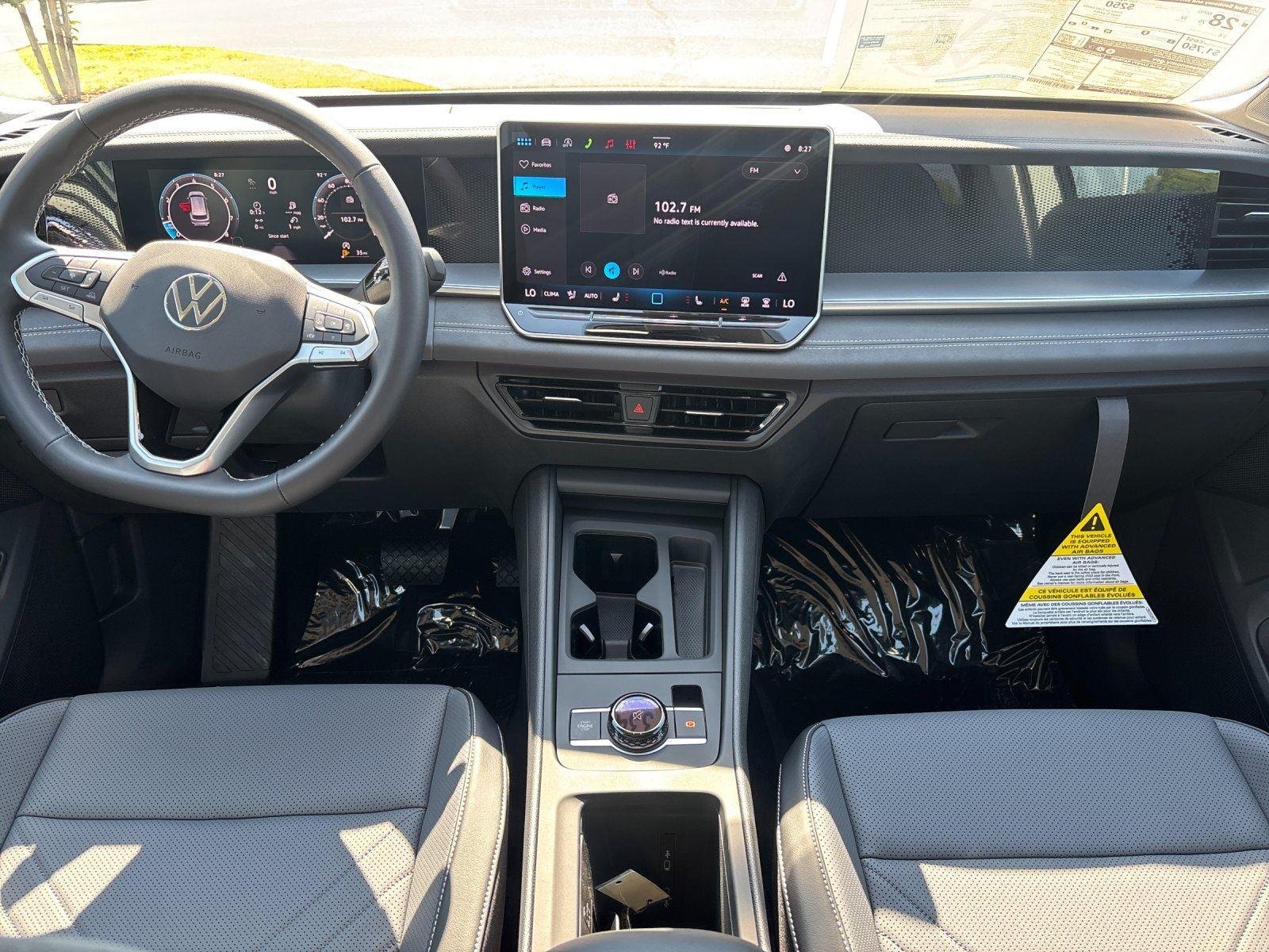 New 2026 pure white Volkswagen SE image 34
