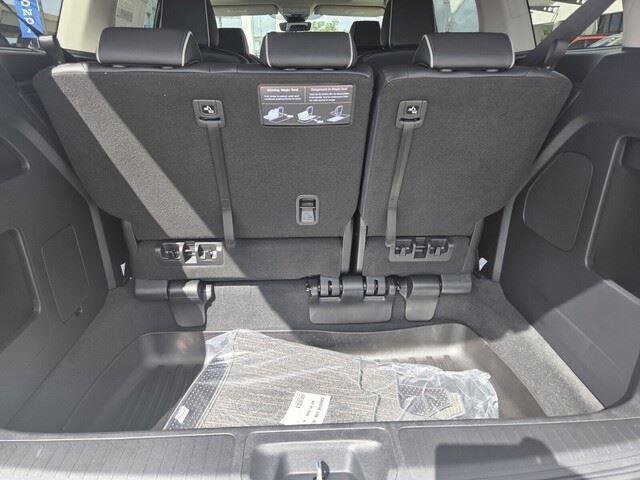 New 2026 Platinum White Pearl Honda Touring image 26