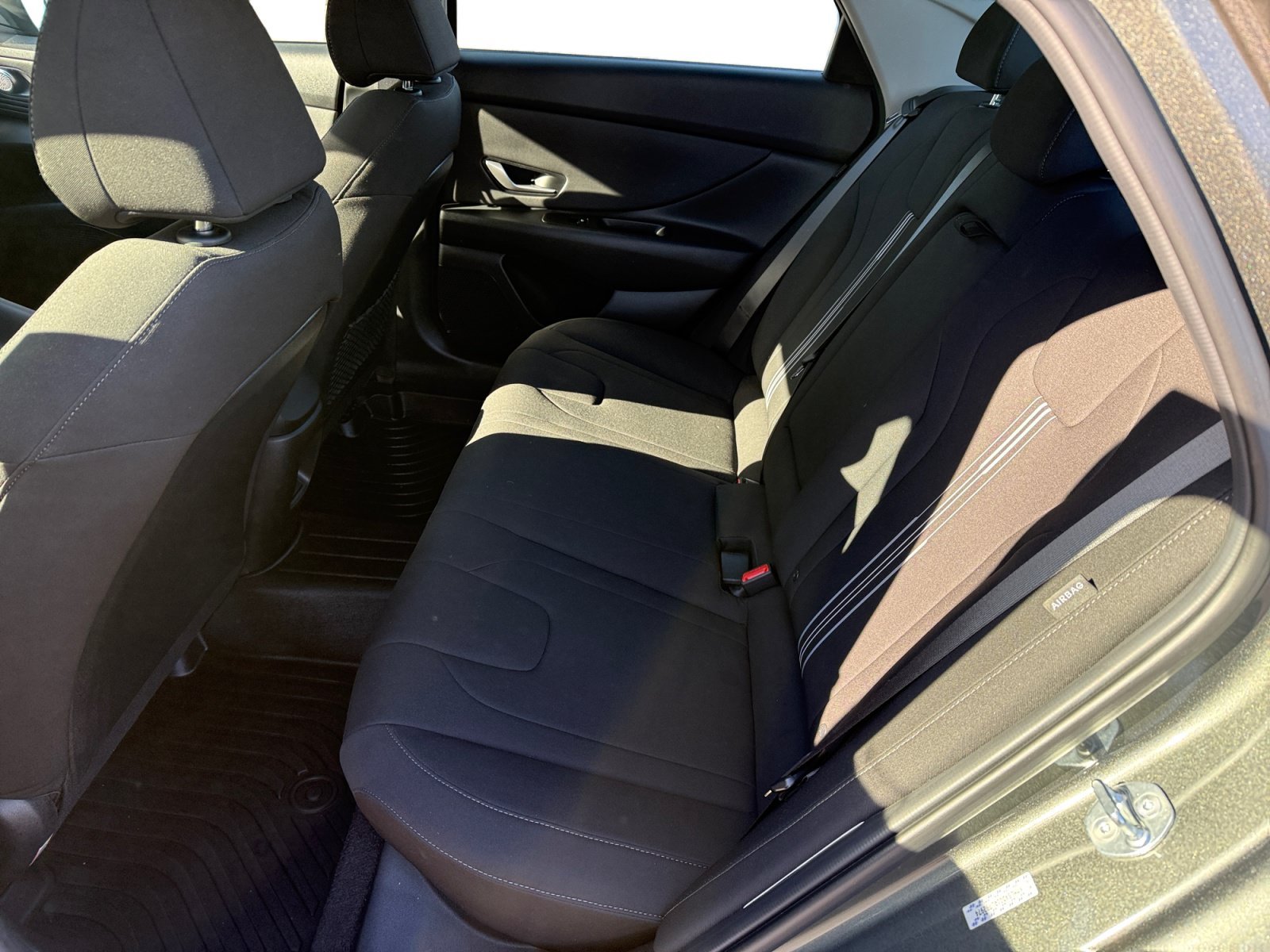 Used 2024 Gray Hyundai SEL image 16