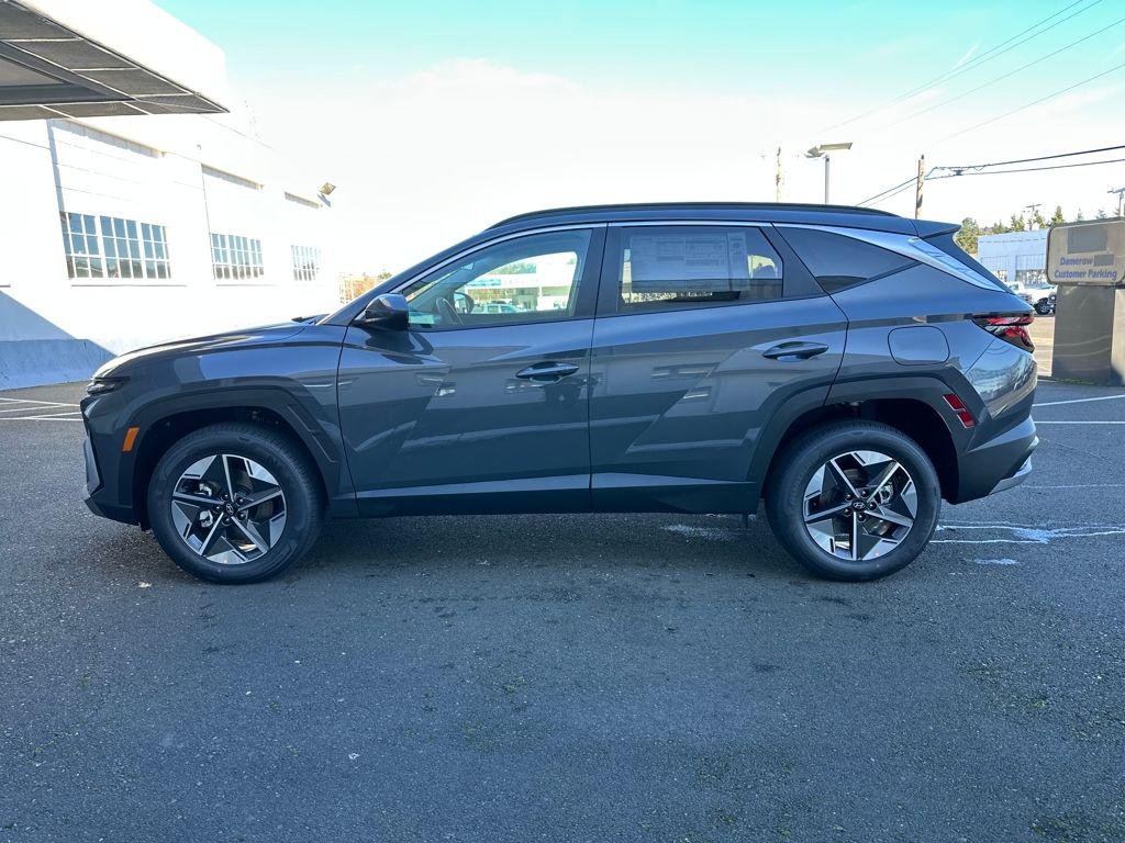 New 2026 Gray Hyundai SEL AWD image 3