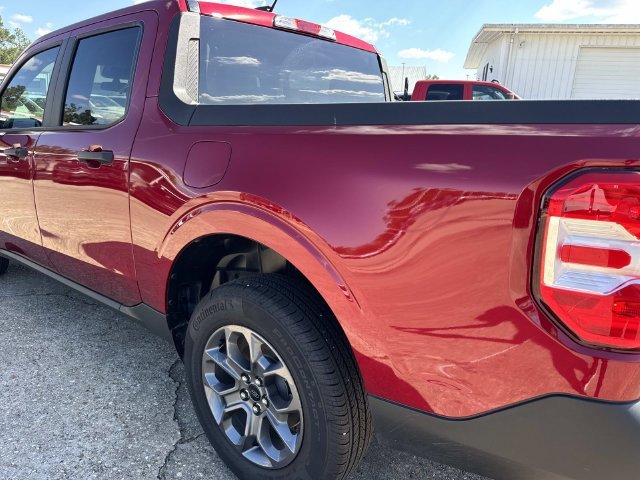 Used 2025 Red Ford XLT image 16