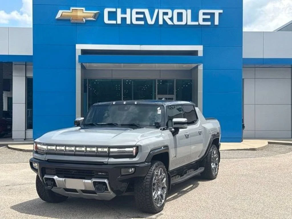 2024 GMC Hummer EV 3X's photo