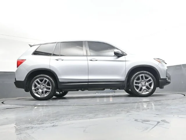 Used 2023 Lunar Silver Metallic Honda EX-L image 30
