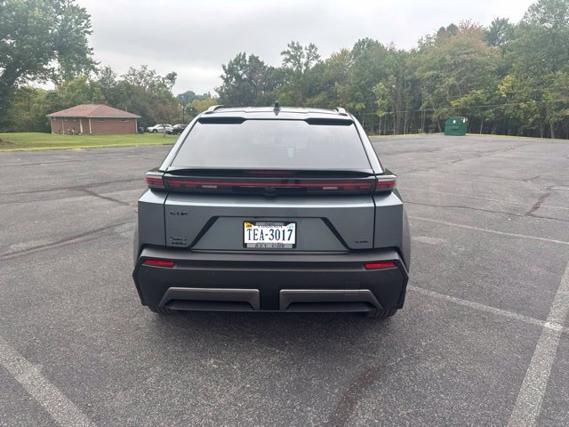 Used 2026  Toyota XSE image 6