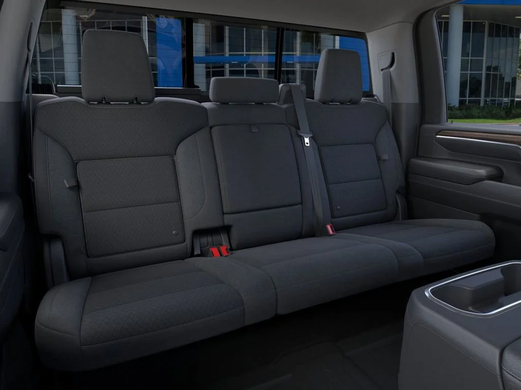 New 2025 Summit White Chevrolet LT image 17