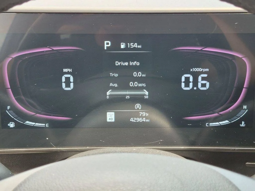 Used 2023 Gray Kia X-Line image 15