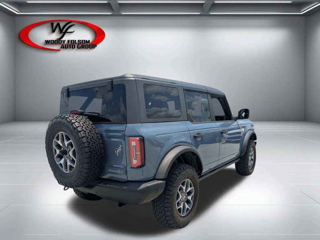 Used 2024 Gray Ford Badlands image 3