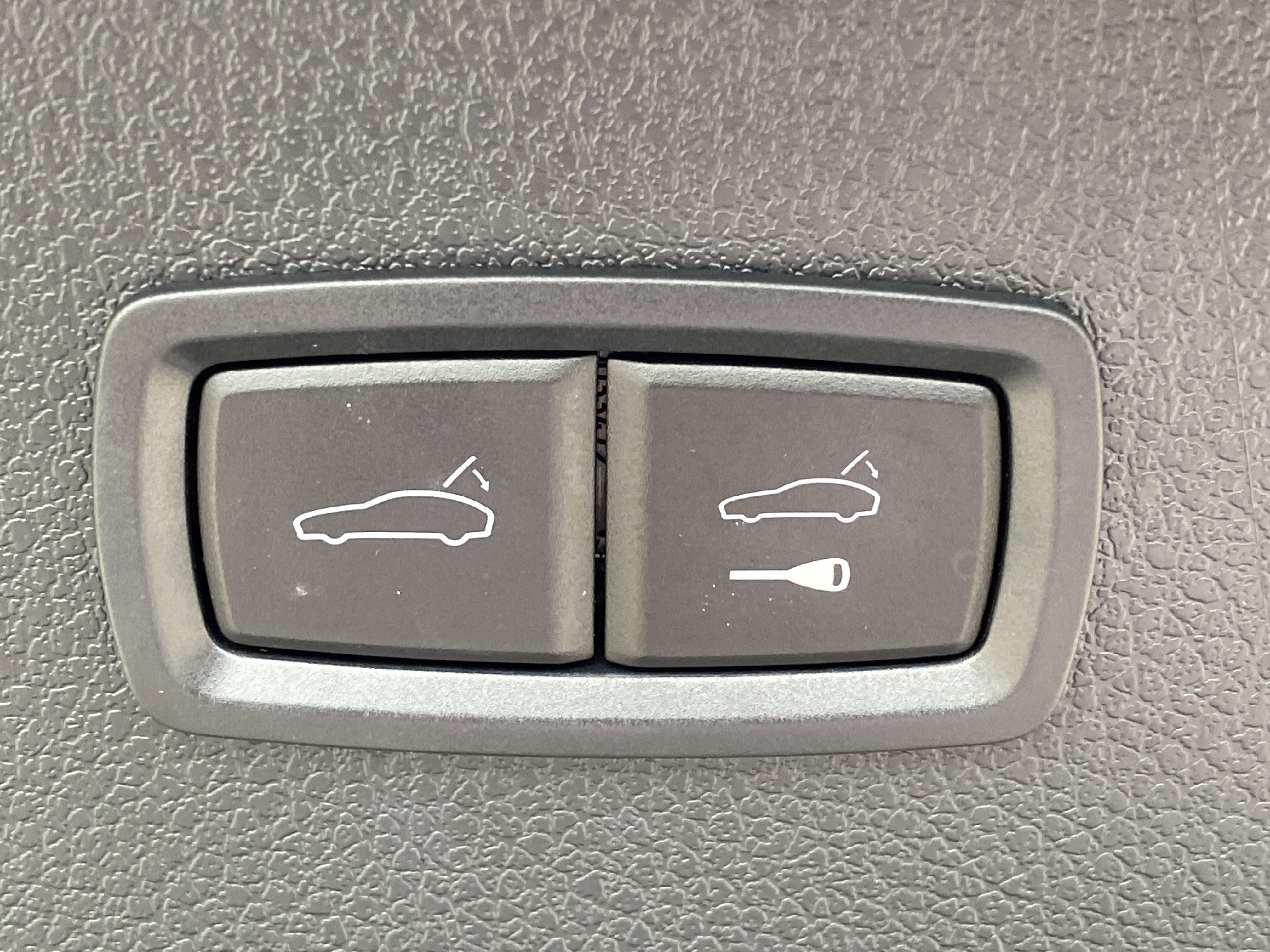 2024 Porsche Macan Base - Photo 9