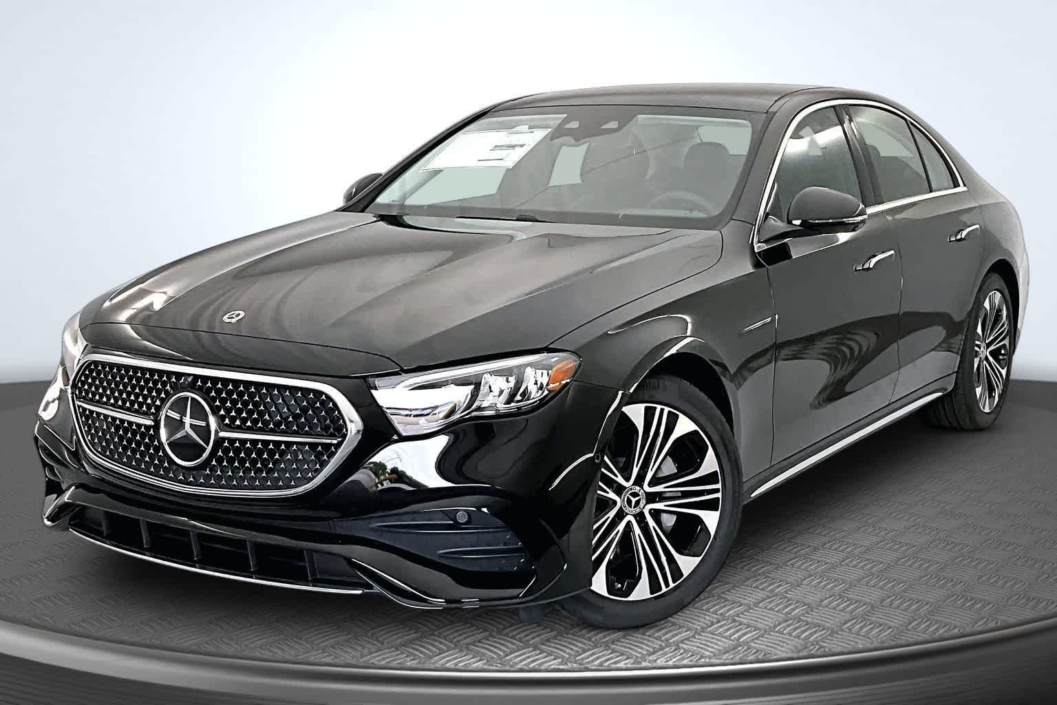 2026 Mercedes-Benz E-Class E350 4MATIC's photo