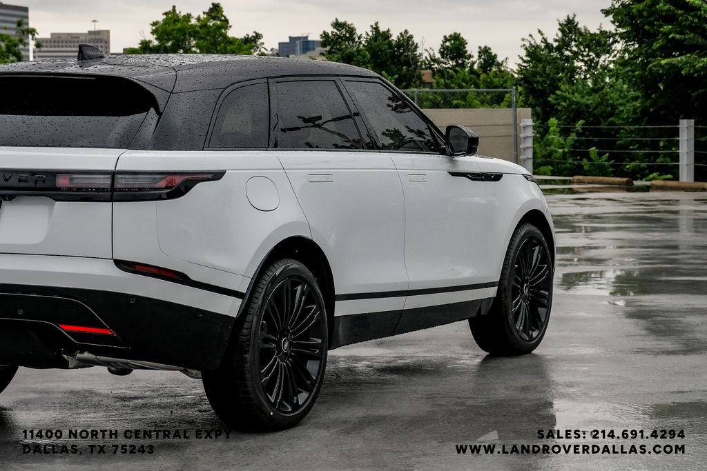 New 2026 Fuji White Land Rover Dynamic SE image 8