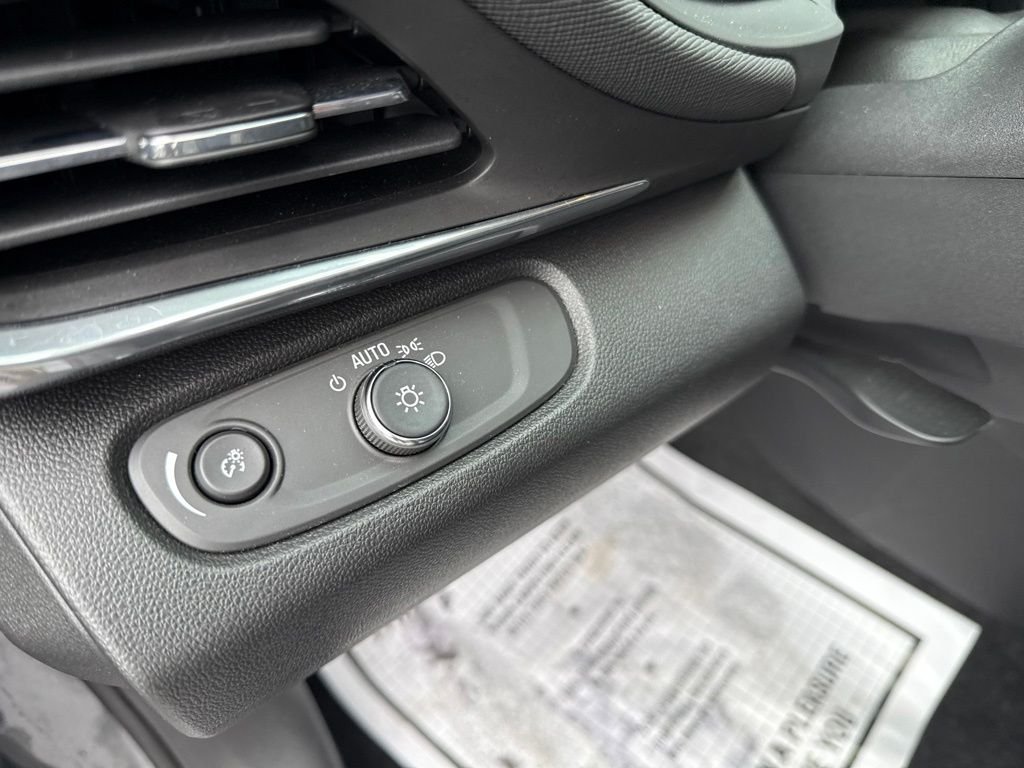 Used 2024 Gray Buick Preferred image 21