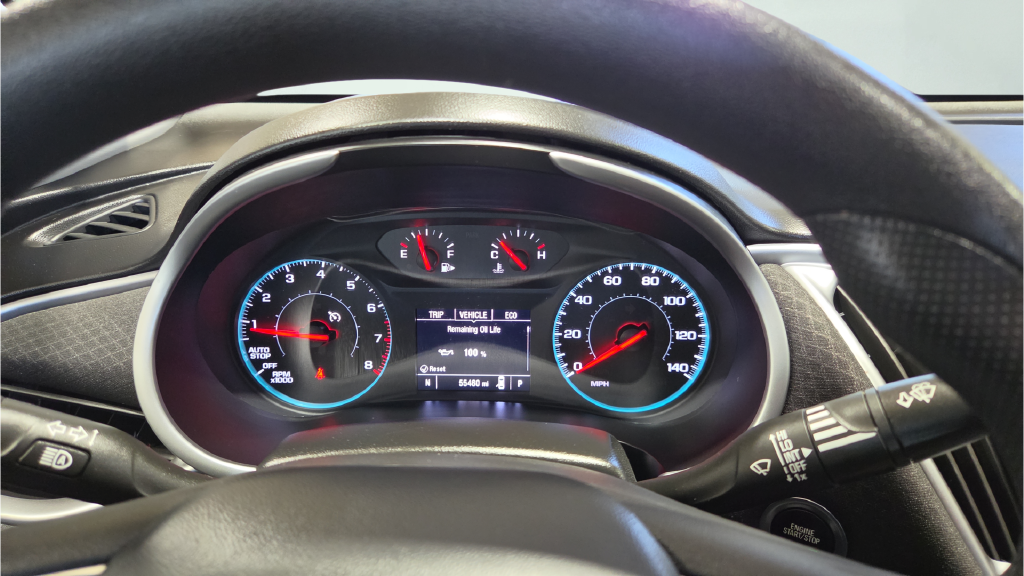 Used 2023 Gray Chevrolet LT image 24