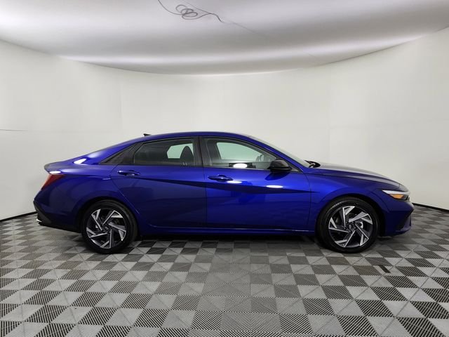 2025 Hyundai Elantra Blue - Photo 6