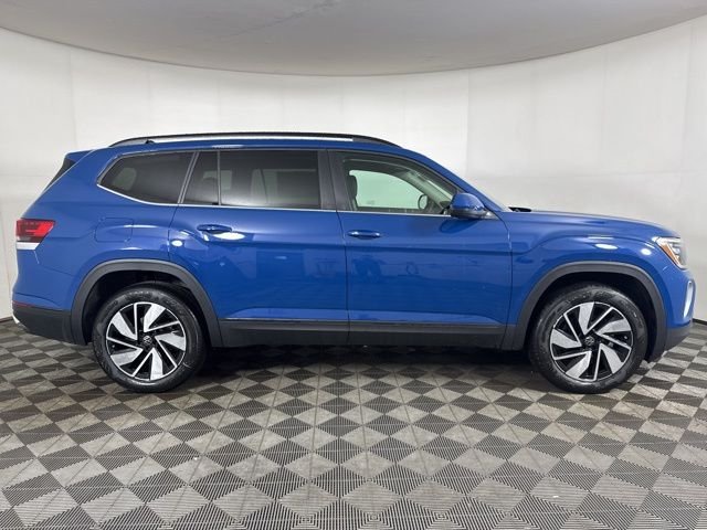 New 2026 Mountain Lake Blue Metallic Volkswagen 2.0T SE w/Technology image 2