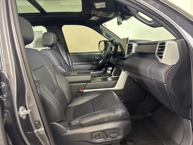 2025 Toyota Tundra Platinum - Photo 4