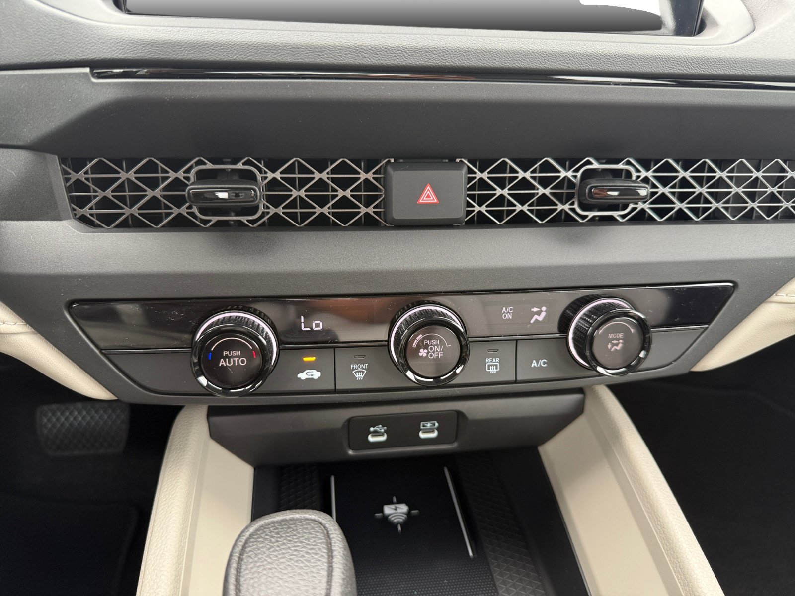 New 2026 Meteorite Gray Metallic Honda LX image 13