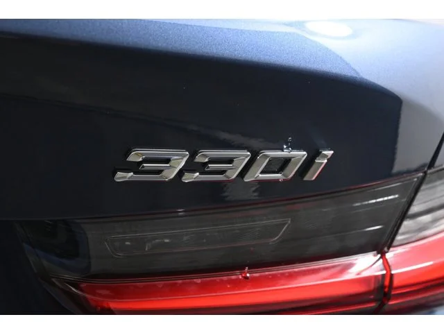New 2026 Arctic Race Blue metallic BMW 330i xDrive image 40