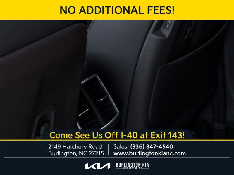 2026 Kia Sportage EX - Photo 26