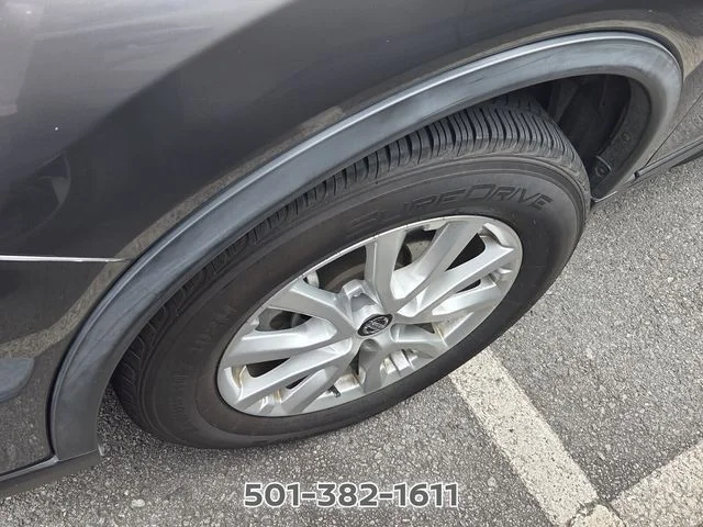 Used 2020 Gray Nissan S image 7
