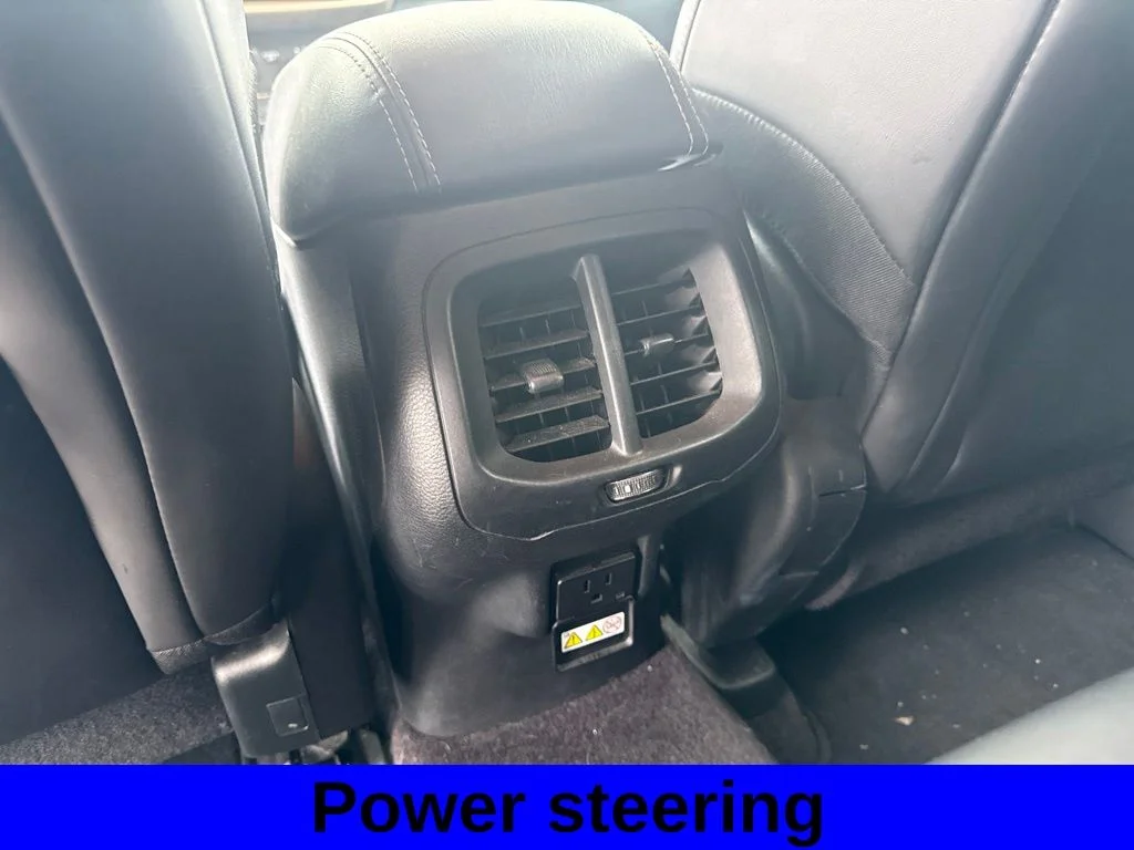 Used 2017 Granite Crystal Clearcoat Metallic Jeep Limited image 7