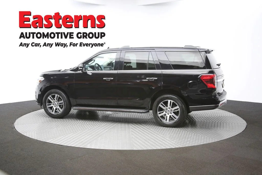 Used 2023 Black Ford Limited image 62