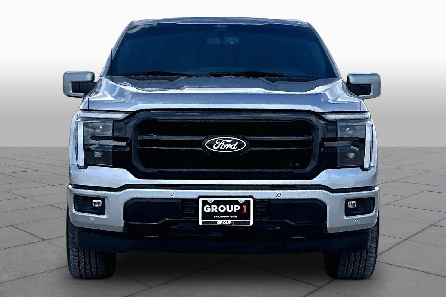 Used 2025 Iconic Silver Metallic Ford LARIAT image 4