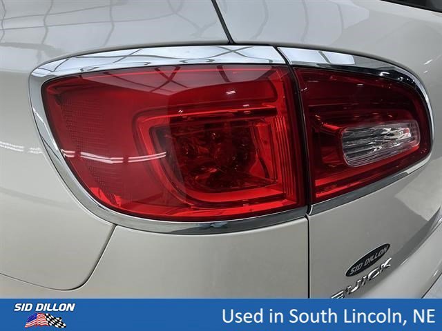 Used 2013 White Diamond Tricoat Buick Leather image 22