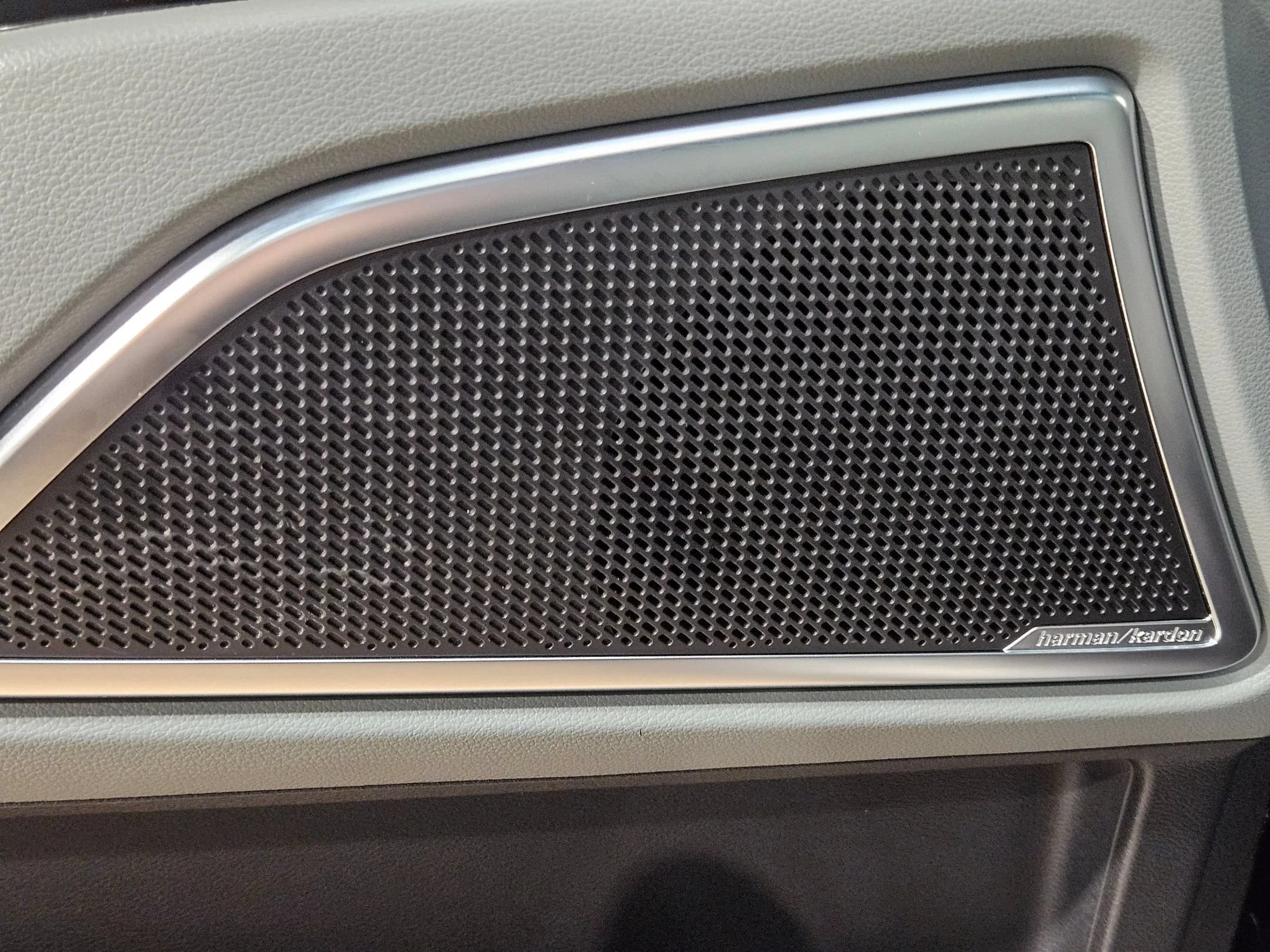 Used 2023 Ebony Black Kia SX X-Line image 22