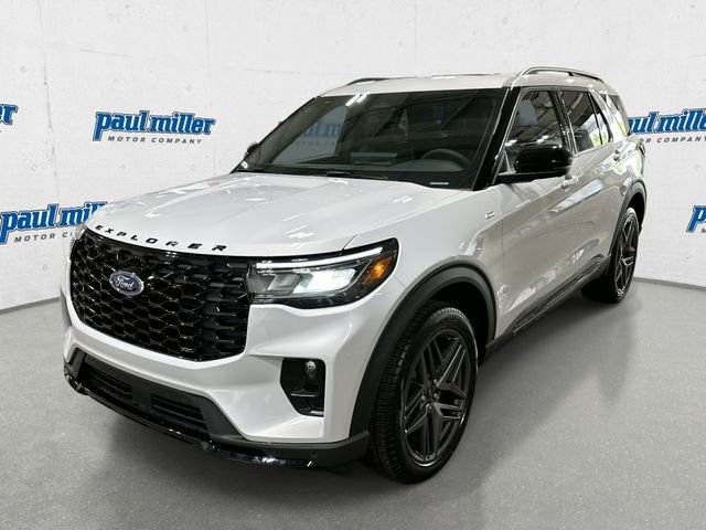2026 Ford Explorer ST-LINE 4WD's photo