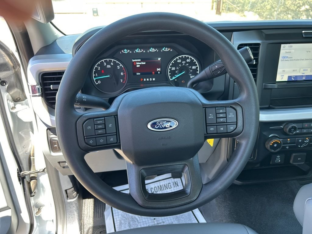 New 2026 Oxford White Ford XL image 17