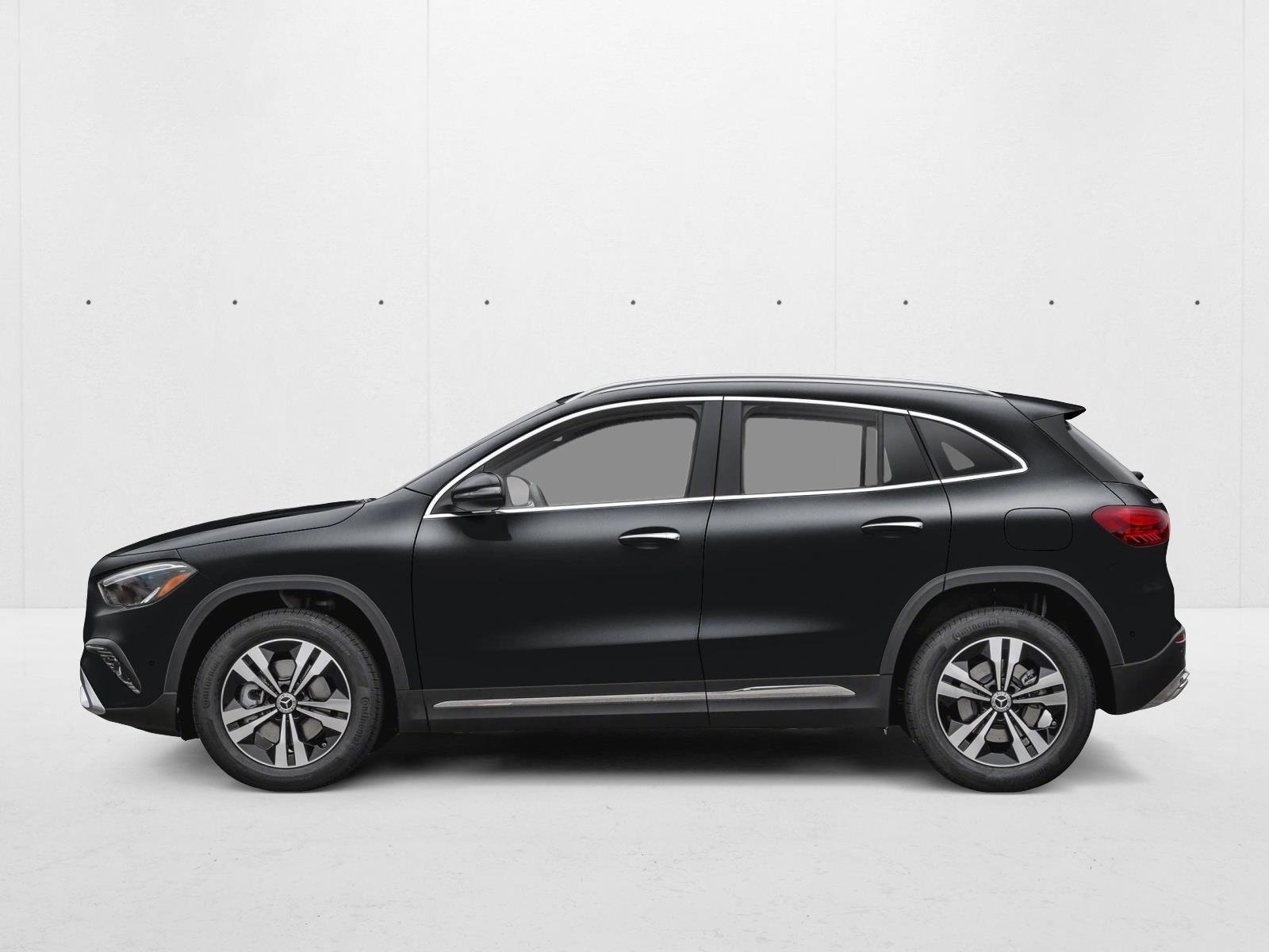 New 2026 Night Black Mercedes-Benz GLA250 image 3