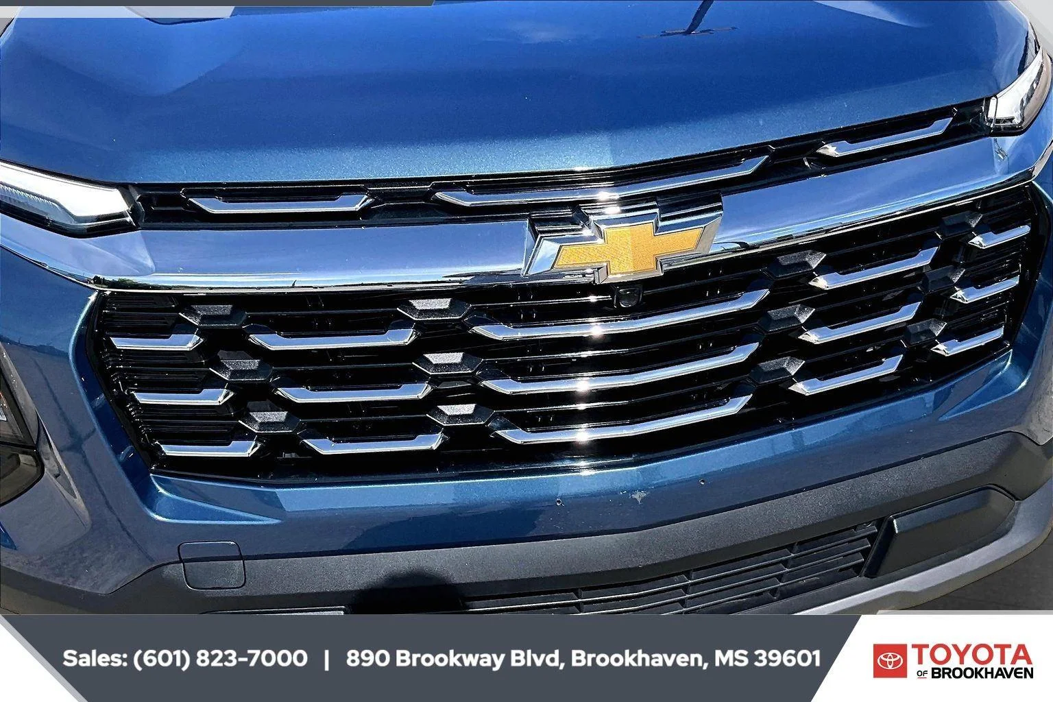 Used 2026 Lakeshore Blue Metallic Chevrolet AWD LT image 22