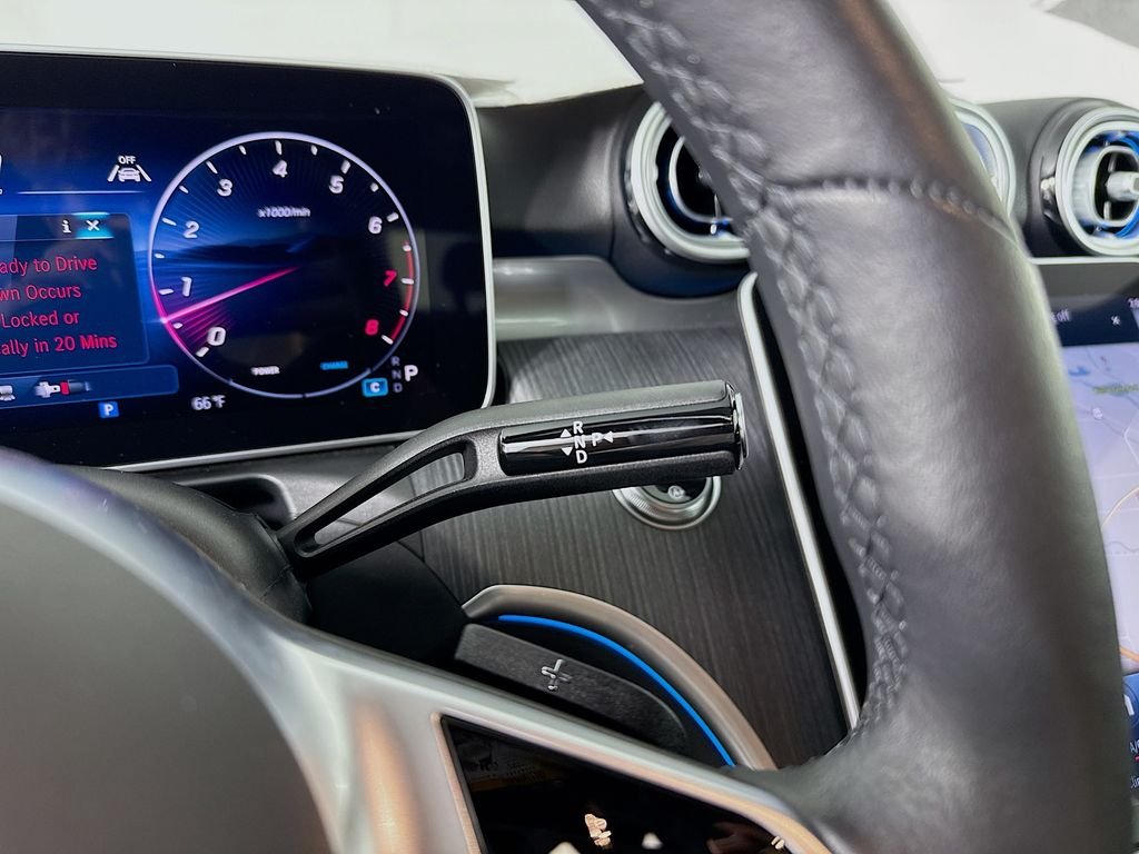 2025 Mercedes-Benz C-Class Sedan C 300 - Photo 17