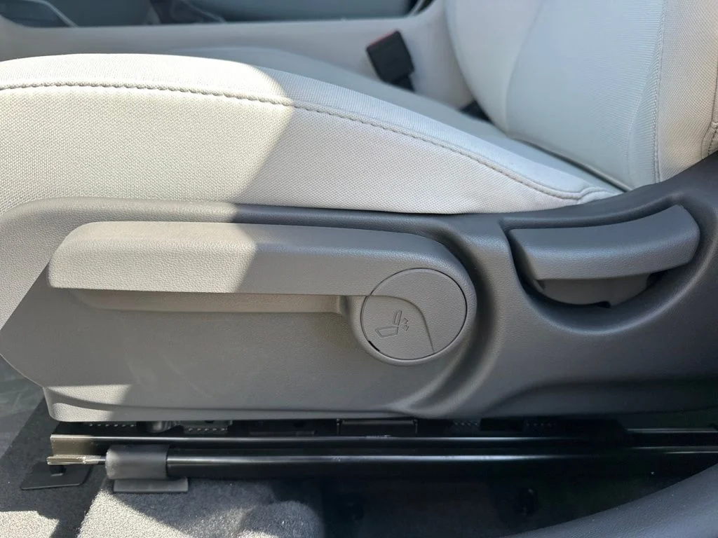 Certified Used 2026 Denim Blue Pearl Hyundai SE image 16