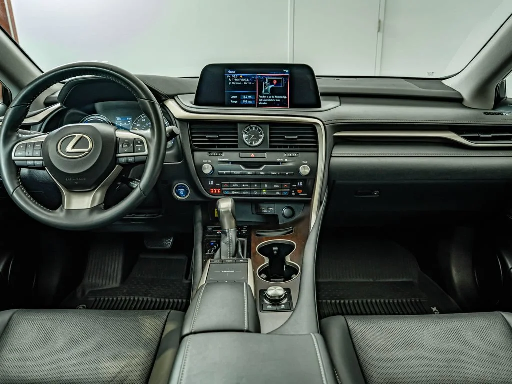 Certified Used 2021 Atomic Silver Lexus 450h image 32