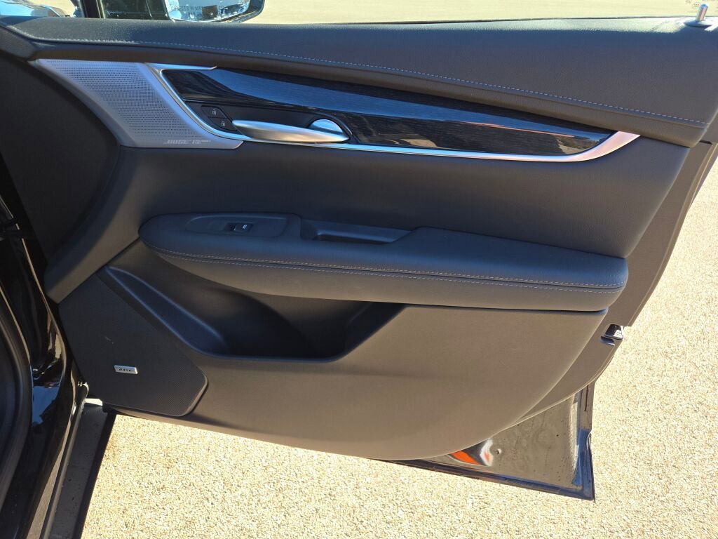 2025 Cadillac XT5 Premium Luxury - Photo 5