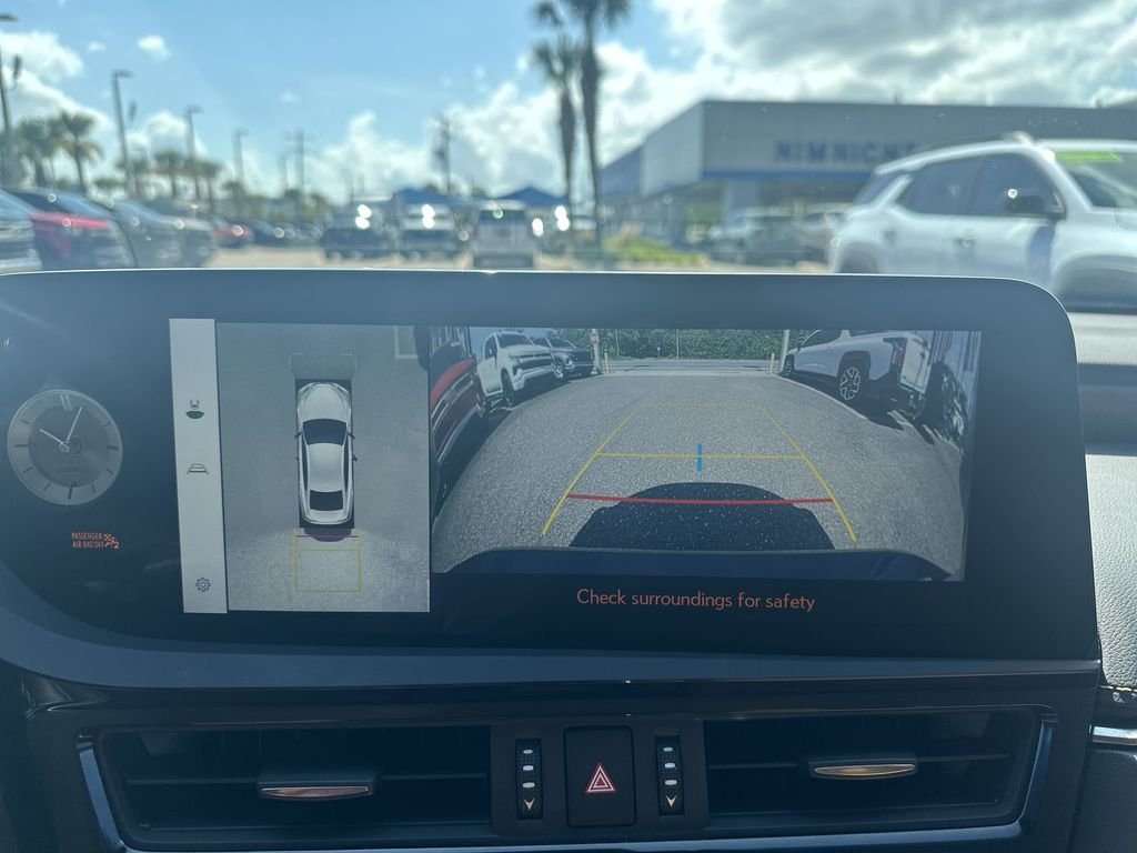 Used 2024 Blue Lexus ES 300h Ultra Luxury image 24