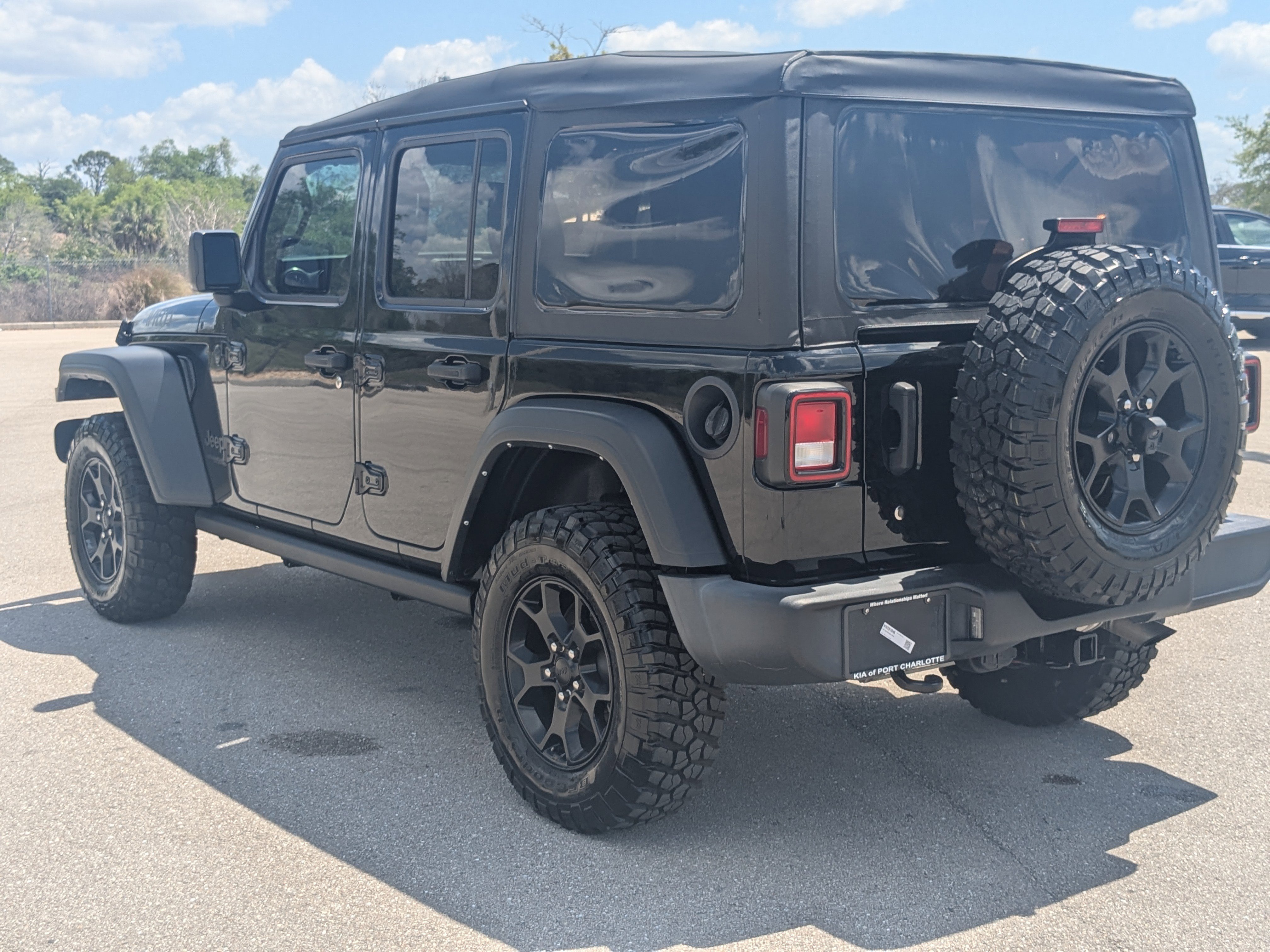 2022 Jeep Wrangler Unlimited Willys Sport - Photo 8