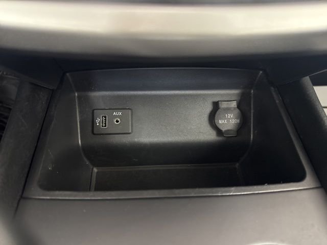 Used 2017 Red Nissan 2.5 SR image 15