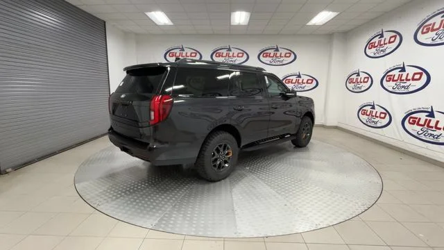 New 2027 Dark Matter Gray Metallic Ford Tremor image 10