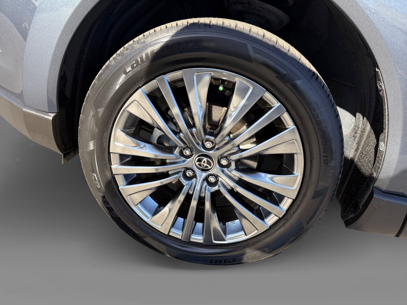 Used 2024 Coastal Gray Toyota XLE image 9