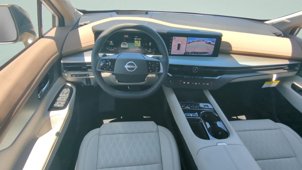 New 2026 Everest White Pearl TriCoat Nissan Platinum image 13