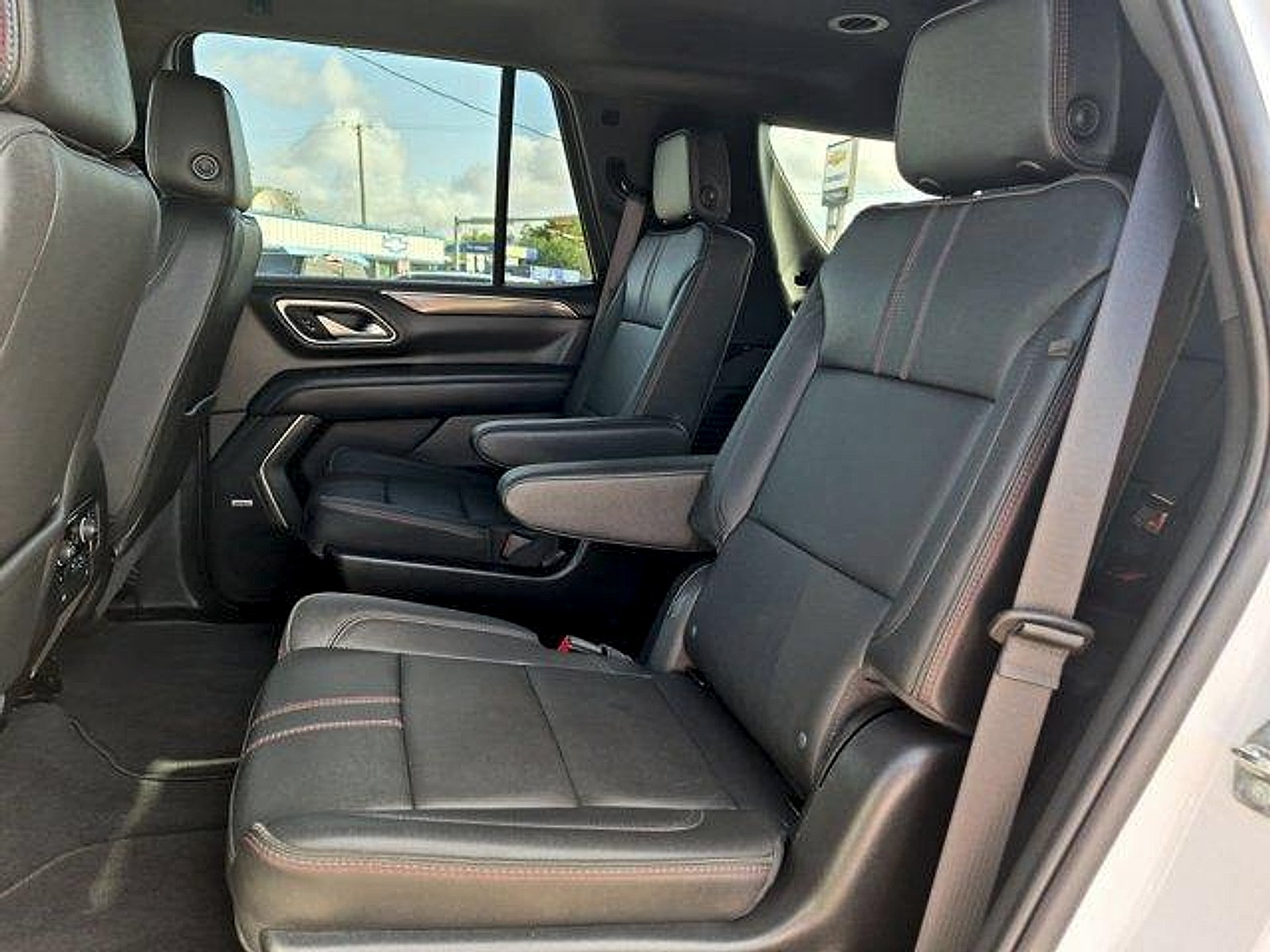 2022 Chevrolet Tahoe RST - Photo 24