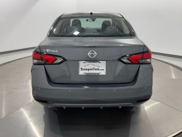 Used 2021 Gray Nissan 1.6 S image 4