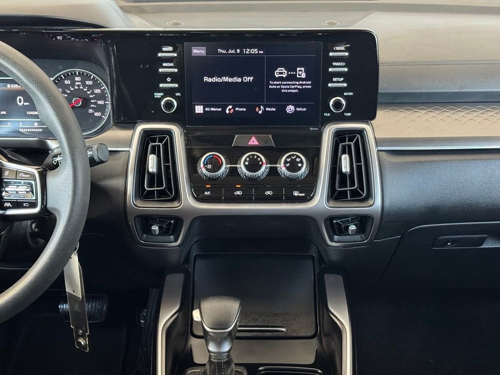 Used 2022 Silver Kia LX image 23