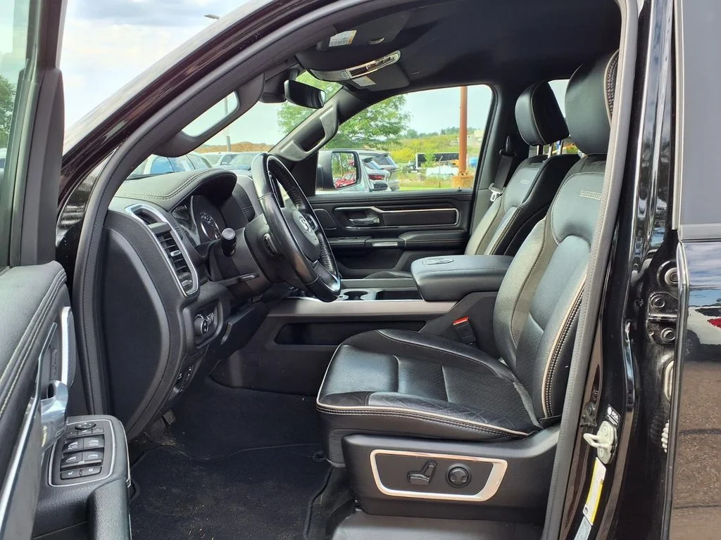 Used 2023 Black Ram Laramie image 20