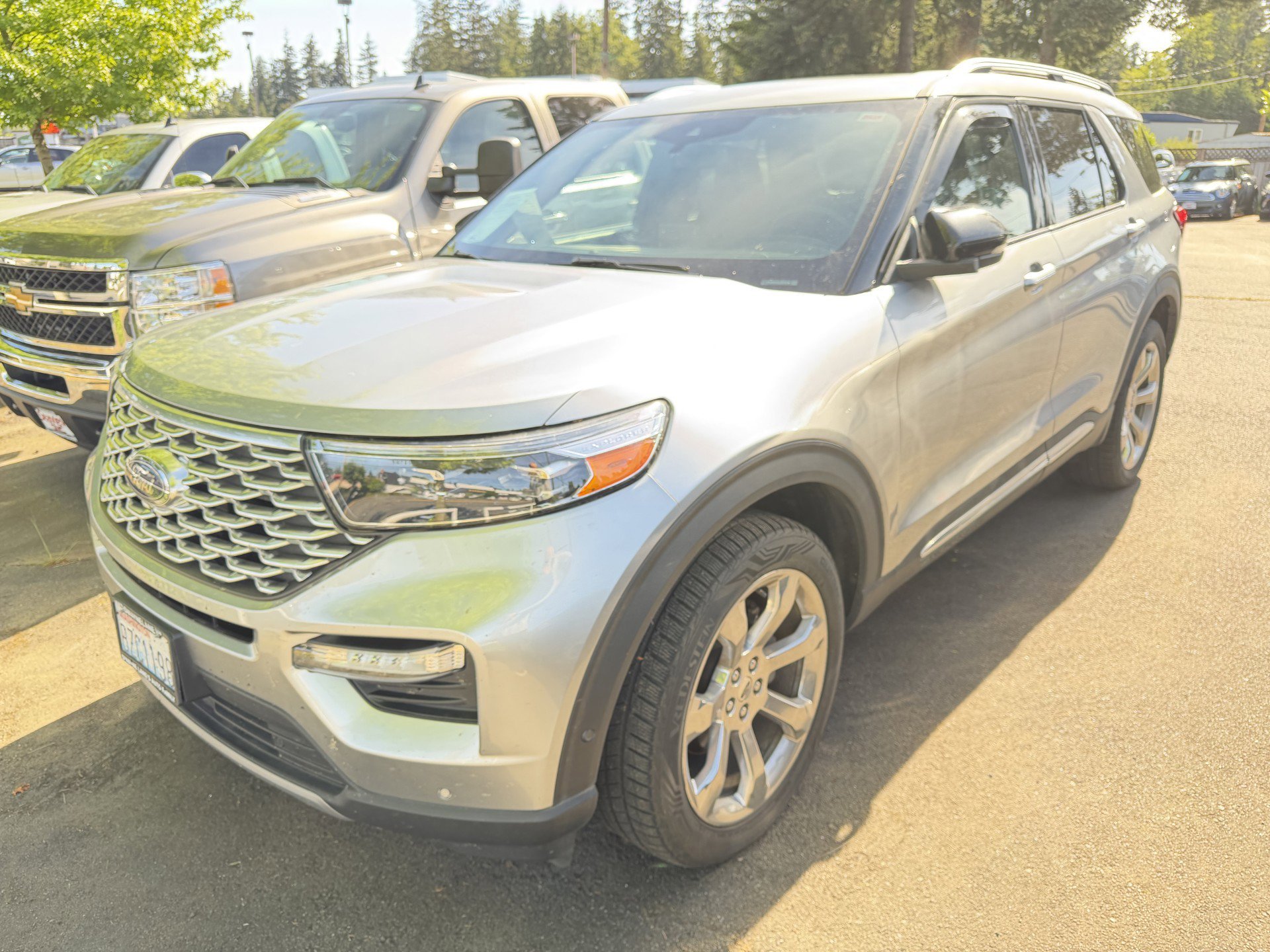 2020 Ford Explorer Platinum 4WD's photo