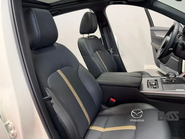 2026 Mazda CX-90 Premium Plus Package - Photo 24